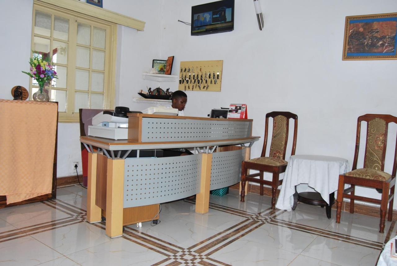 Frontiers Hotel אנטבה מראה חיצוני תמונה